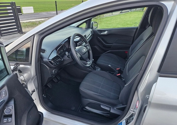 Ford Fiesta cena 42900 przebieg: 91908, rok produkcji 2018 z Kutno małe 596